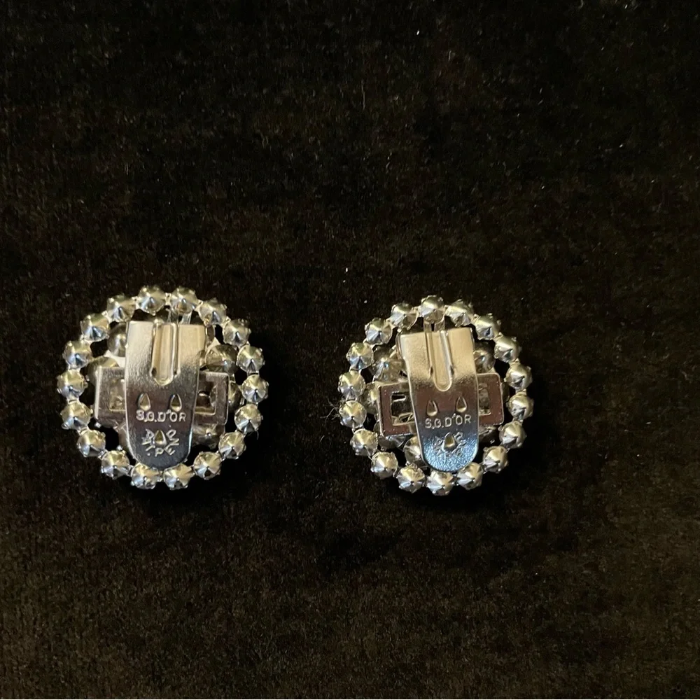 Vintage S.G.D’OR Domed Silver-Tone Shoe Clips - Picture 2 of 2